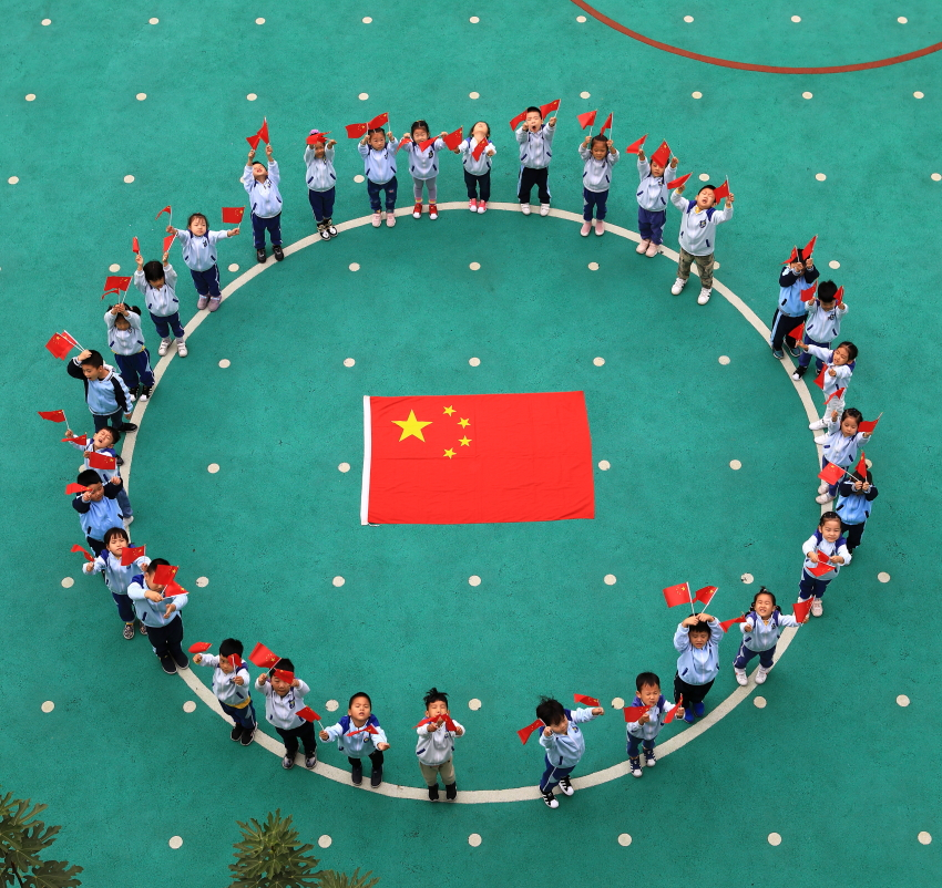 幼儿园社会认识国旗_国旗园认识社会幼儿活动_认识国旗社会领域教案