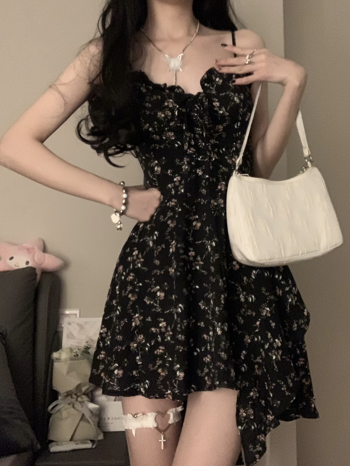 连衣裙碎花短裙搭配_碎花连衣裙 短裙_连衣裙碎花短裙怎么搭配